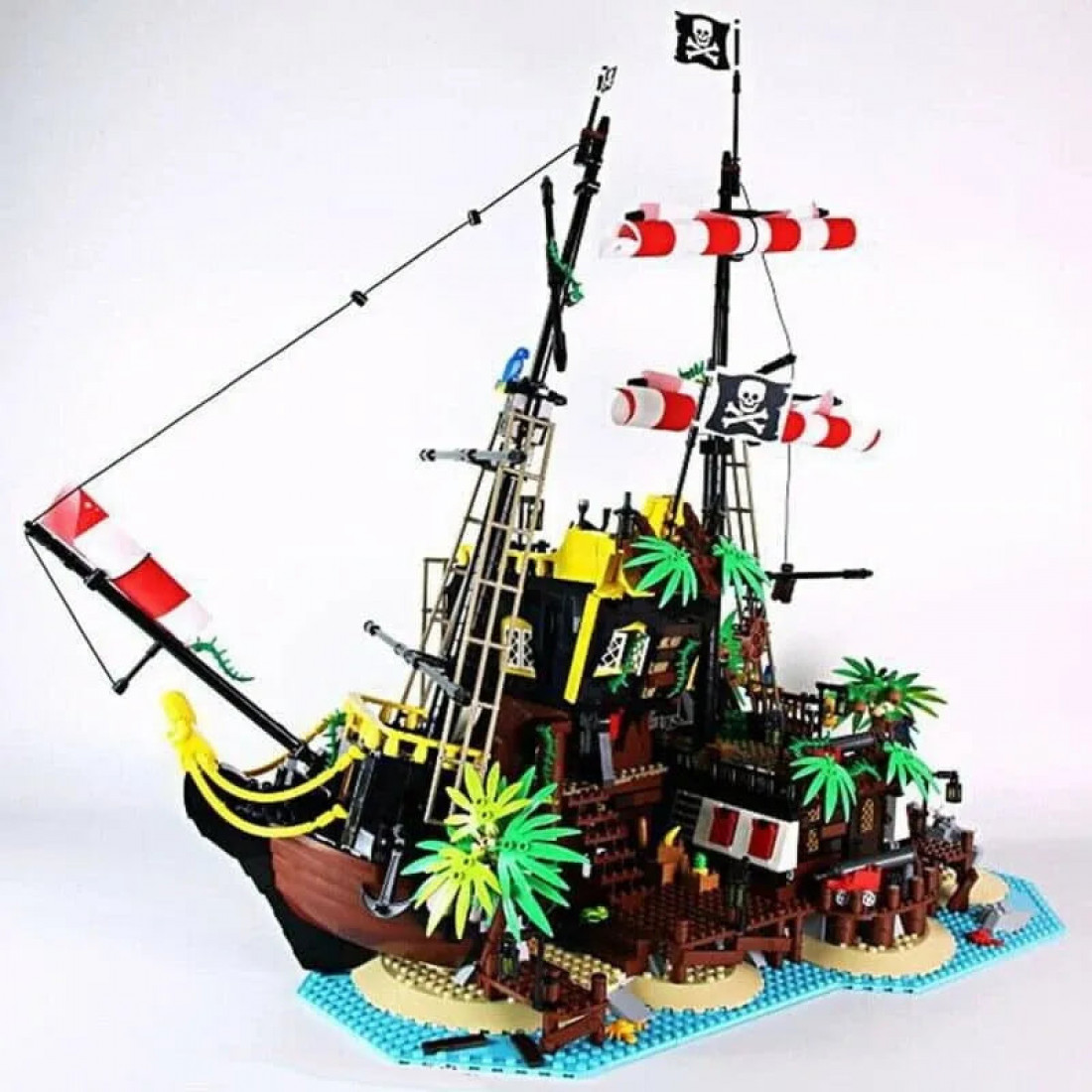 Build a Pirate Shipwreck with the LEGO Ideas Pirates of Barracuda Bay Set
