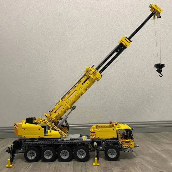 moc app motorized rc heavy mobile lift crane truck bricks toy moc app motorized rc heavy mobile lift crane truck bricks toy