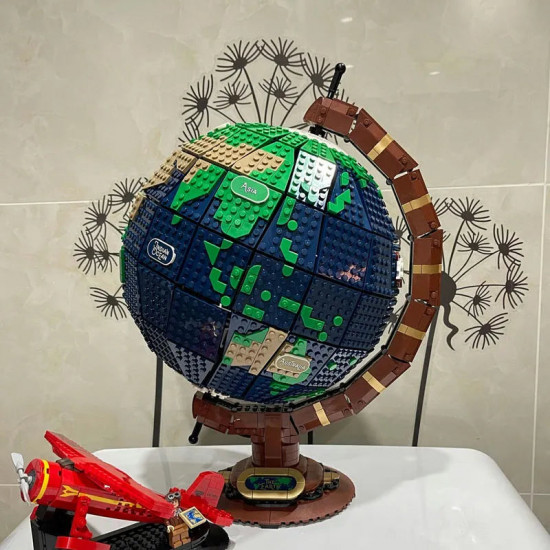 moc creator expert earth globe world map bricks toys 95335 moc creator expert earth globe world map bricks toys 95335