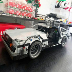 moc delorean dmc-12 return to the future car bricks toy