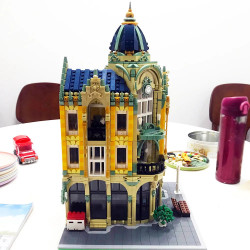 moc expert creator city corner post office bricks toys