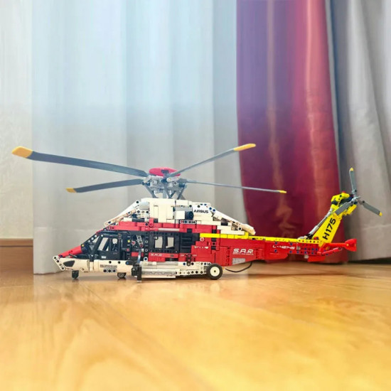 moc motorized airbus h175 rescue helicopter bricks toy 74666 moc motorized airbus h175 rescue helicopter bricks toy 74666