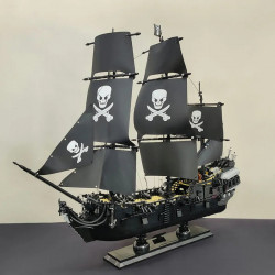 moc pirates of the caribbean black pearl ship bricks toys