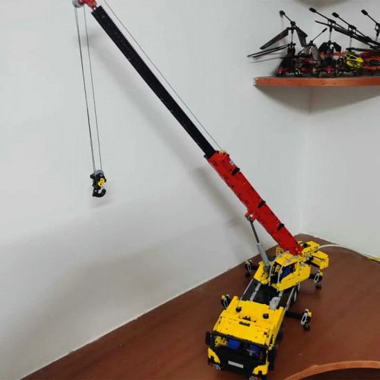 moc rc motorized large tech mobile crane truck bricks toys moc rc motorized large tech mobile crane truck bricks toys