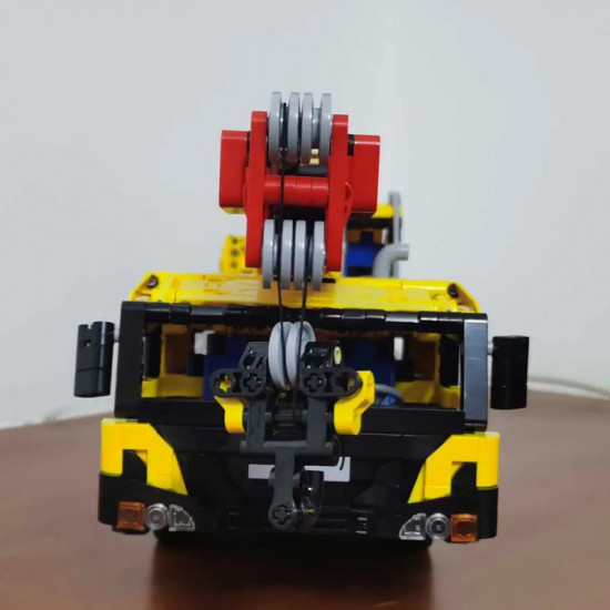 moc rc motorized large tech mobile crane truck bricks toys moc rc motorized large tech mobile crane truck bricks toys