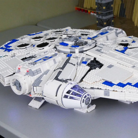 moc star wars kessel run millennium falcon bricks toy moc star wars kessel run millennium falcon bricks toy