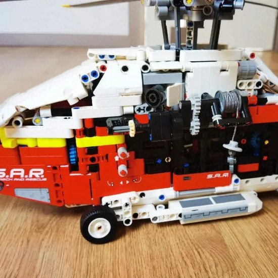 motorized airbus h175 rescue helicopter bricks moc toy motorized airbus h175 rescue helicopter bricks moc toy