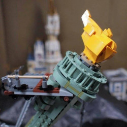 statue of liberty welcome apocalypseburg bricks toys