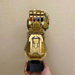 super hero moc 2011 marvel infinity war gauntlet bricks toys